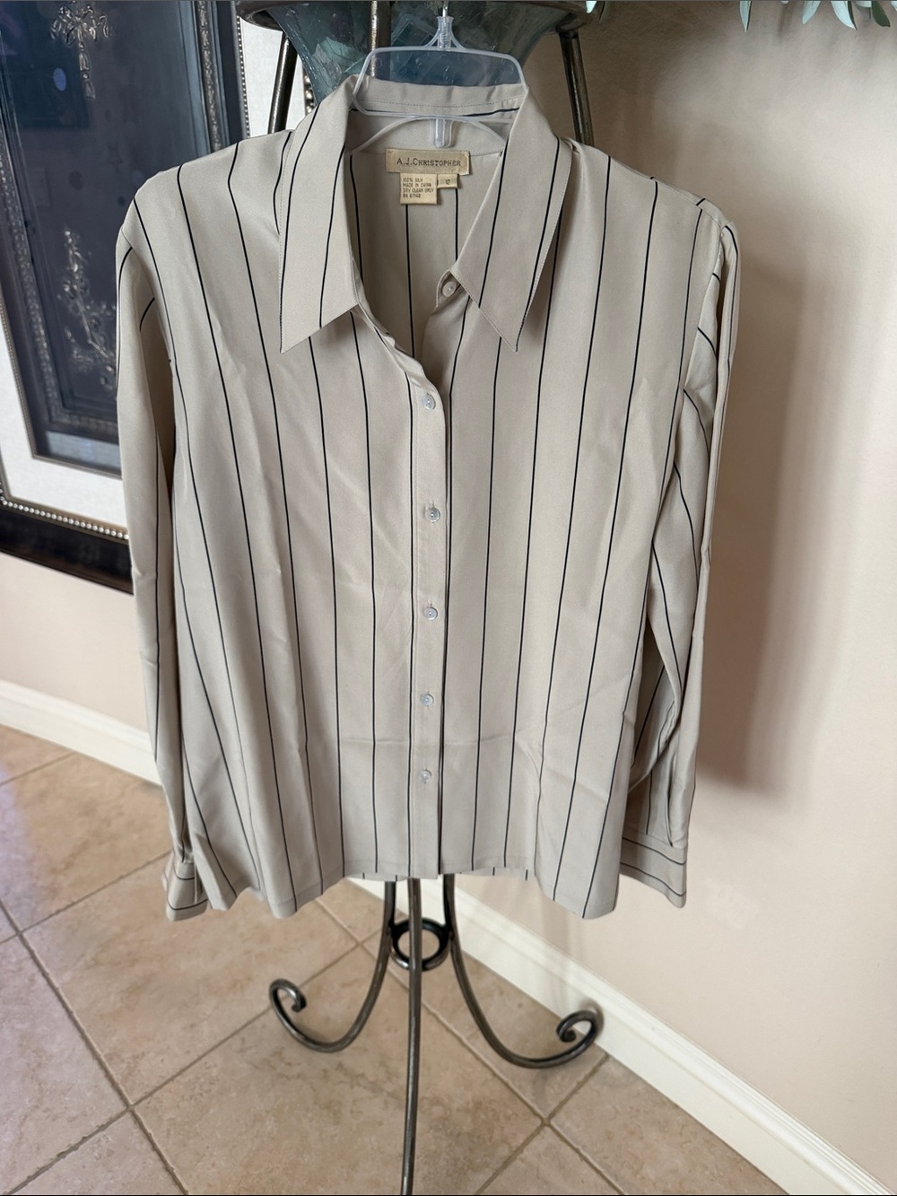 A. J. Christopher Women's Cream Stripe Button-Up Silk Blouse